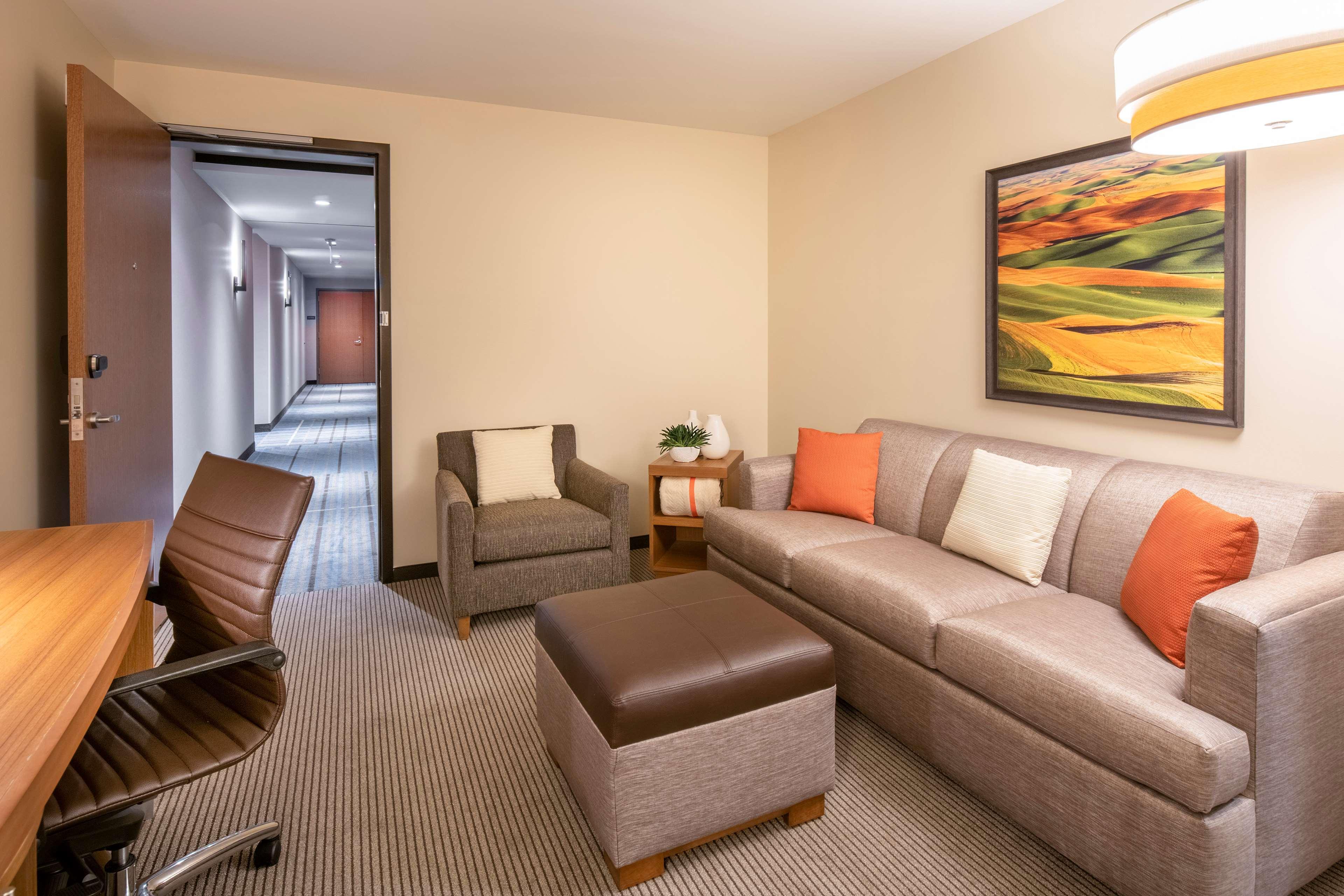 Hyatt Place East Moline/Quad Cities Exterior photo